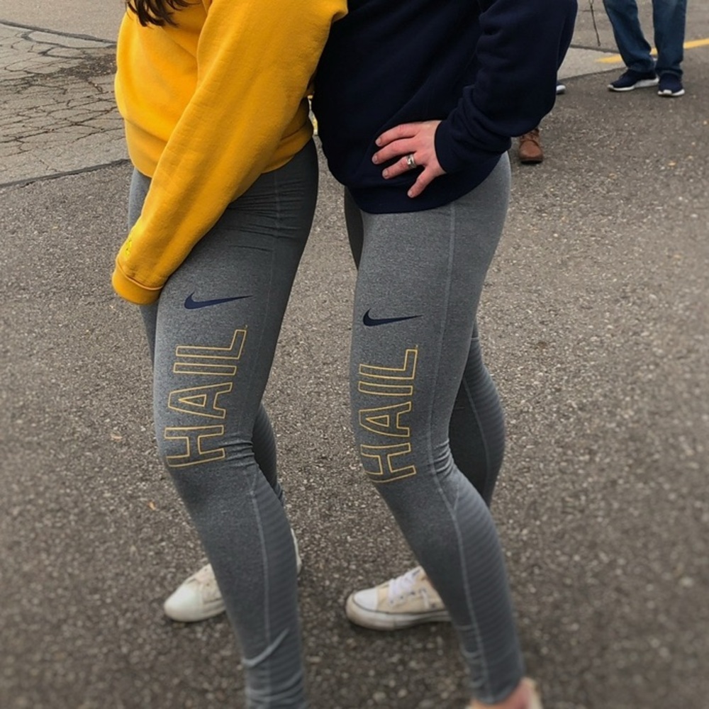 Nike Dri-FIT University of Michigan Gray Leggings “Hail”